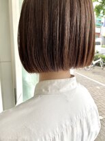 インビテーション(invitation) ミニボブ・ラインボブ・アッシュベージュ・アッシュブラウン