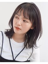 小顔に見せるボブルフネビージュカラーv