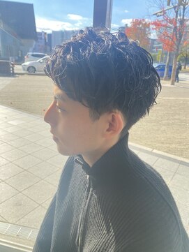 コワファースト 大分(COIFF1RST) メンズ、ショートパーマ