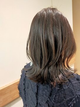 バッカ(BACCA) #白髪染め　極細ハイライト　レイヤー　外ハネミディアム#