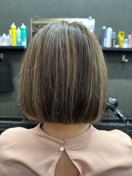 ヘアーサロン リーベ 東久留米店(Hair Salon Liebe) ハイライトボブ