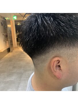 スリーナイン(999) フェードサンプル17