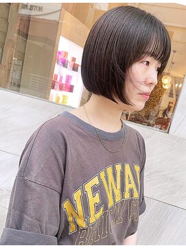 ブランシェ(branche) ミニボブ/ぱっつん前髪/カーキベージュ