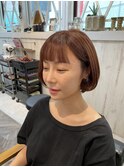 耳かけショートコンパクトボブ