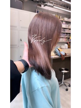 ヴァーディ オモテサンドウ(Vardy omotesando) ベージュカラー・ハイトーン・グレージュ・裾カラー・ダブル