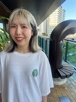 フィルム(FiLMs)&nbsp;逆インナーカラー/外はねミディアム