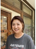 切りっぱなしボブ×インナーカラー