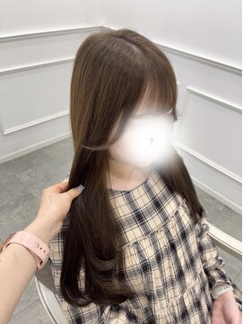 リルミー(Lilme) ブリーチなしで透明感カラー＊アッシュベージュ＊新井