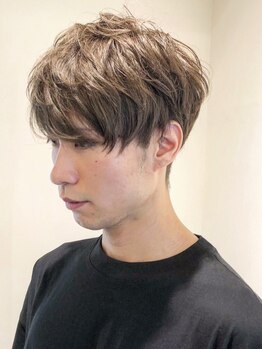 ルッツ (Lutz hair design)の写真/メンズはバランス重視。形にこだわるスタイリストが、ON/OFF自由自在の清潔感ある好印象ヘアをご提案！