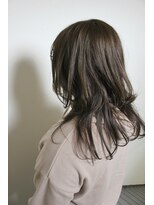 ビアージュ(Viage)&nbsp;:レイヤー　:ボブウルフ　:オリーブカラー　:カーキベージュ