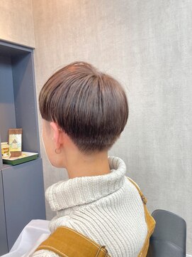 オト(oto) 重ためシルエットで魅せる 上級マッシュ/メンズカット