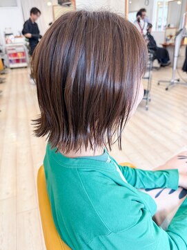 モリオ フロム ロンドン 成増店 【morio成増/児玉】切りっぱなし外ハネボブ