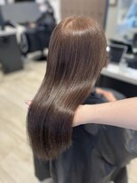 ユーフォリア 銀座本店(Euphoria)&nbsp;Mako アッシュベージュ 透明感 ブリーチなし　似合わせ