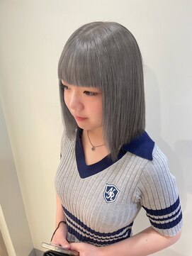 パーミル ヘア クマモト(permille ‰ hair Kumamoto) グレージュ×うる艶ストレート