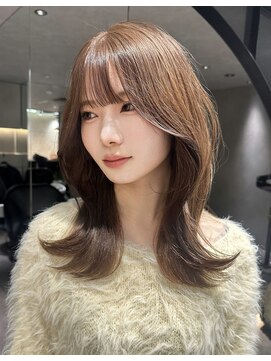 ロンドロゼ 池袋(Lond rose) くびれミディアム×透明感カラー