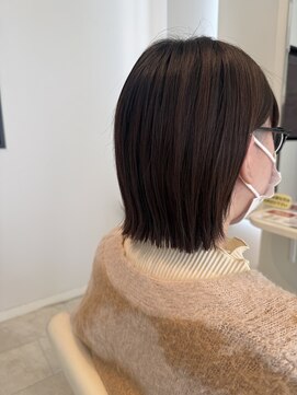 ぱっつんミニボブ