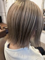 ジィップクリニカ(Zip clinica) ミルクティーベージュハイライト 担当-木村優伽