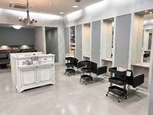 エデン(EDEN)の雰囲気（コンクリート調の店内でリラックス【プルエクステ/韓国】）