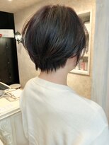 キャアリー(Caary) 福山人気ショートヘア骨格補正20代30代小顔赤みダークブラウン