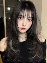 レア 新越谷(LEA) 艶感ロングレイヤー × ブラックグレージュ