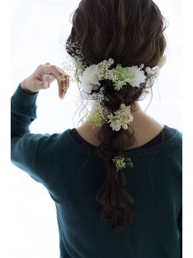 ヴァイラル(VIRAL) フラワーアレンジ