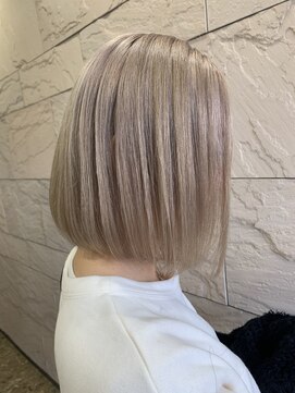 ウィクシー(wixy) 圧倒的透明感　ミルクティーベージュ