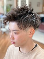 ヘアーデザイン サンライズ(Hair Design SUNRISE) アップバング/刈り上げ/2ブロック