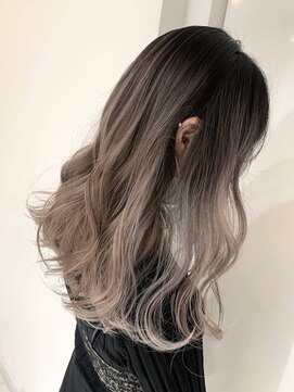 シエスタ バイ アンブルリュクス(siesta by amble luxe) ベージュバレイヤージュ