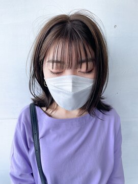 リノショアーズ ショウナン 辻堂店(RinoShores SHONAN) 外ハネヘルシースタイルアッシュベージュふんわり丸みカット