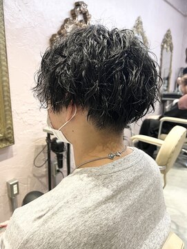 フッタ(Futta) メンズ　ツイストスパイラル【メンズパーマ】【西武新宿駅】