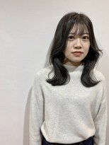 サロンドケイ(salon de K) 韓国風くびれロブ　ダークオリーブ　10代20代30代