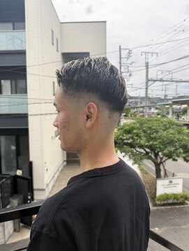 リブート(Re:Boot) スキンフェード/鉄板ハイライト