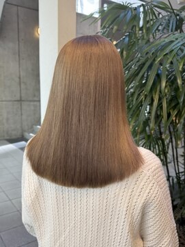 ガーランド(Girland) 【girland】透明感ベージュ　韓国風/レイヤーカット