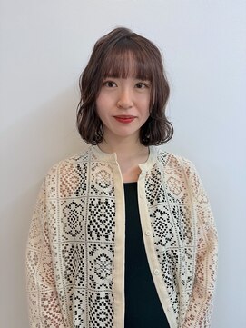 エルガ バイ コバルト(LGA by cobalt) 透明感と柔らかさが魅力のラベンダーグレージュカラー