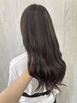 ヌク(Nuku.)&nbsp;グレーベージュハイライト