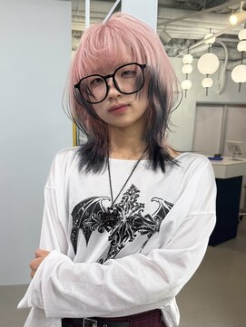 クリム(qulim) ホワイトピンク/デザイン/裾カラー