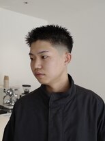 プールサイド(POOLSIDE)&nbsp;スパイキーショート　ミドルフェード　メンズカット　博多区