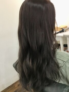 アークス(Ark'ss) ダークグレージュカラー