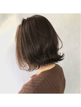 ジーナ 札幌(Zina) 【Zina札幌】イメチェン毛先パーマ耳かけ×フォギーベージュ