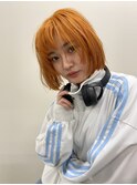 ウルフカット　インナーカラー　ケアブリーチ　オレンジカラー