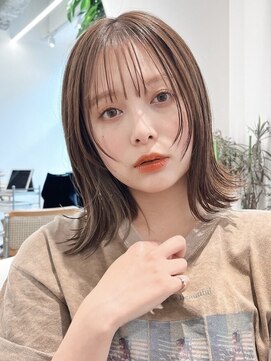 エニ 自由が丘(ENi) 黒髪/グレーベージュ/レイヤーロング/前髪パーマ[自由が丘駅]