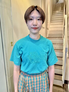 ラパンセヴェール(LA PENSEE VERT) 【LA PENSEE カホ】センターパートショートヘア