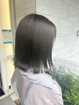 カペリベラ 寝屋川店(Capelli Bella) アッシュカラー