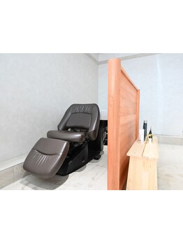 30-50代男女幅広く対応！マンツーマンサロンで都会の喧騒から離れ、ゆったりとした時間が過ごせます♪