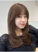 顔周りレイヤーカットくびれヘアミルクティーベージュカラー