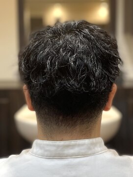ヘアクリニックカルム 日暮里(Hair Clinic Calme) ツイストスパイラルパーマ、ビジネスパーマ、ツイスパ
