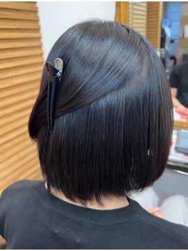 ヘアーメイク ダンス(hair make DANCE) エアーストレートで扱いやすいボブ