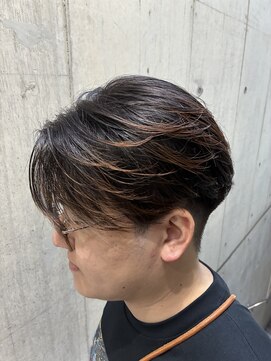 フレイム(FLAME) 自然な毛流れのセンターパート