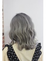 ジウ 上通り(JIU)&nbsp;大人かわいいくすみカラー☆シルバーグレージュ☆寒色系カラー