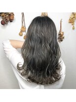 ウル(Ulu)&nbsp;ハイライト×グレージュ